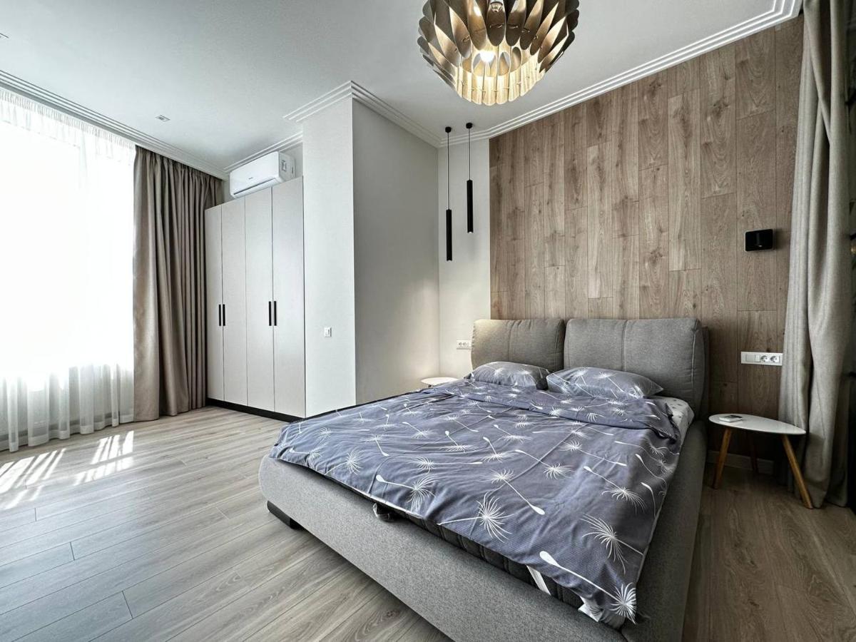 Sea Symphony 3-Bedrooms Lux Apartment Odessa Buitenkant foto